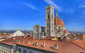 Holiday Ad Duomo, Florence
